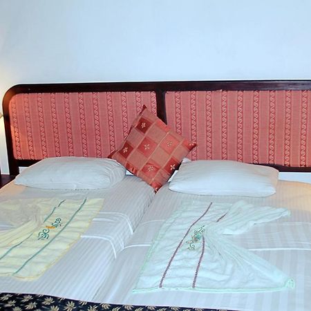 Hotel Araliya Villa Balapitiya Eksteriør billede